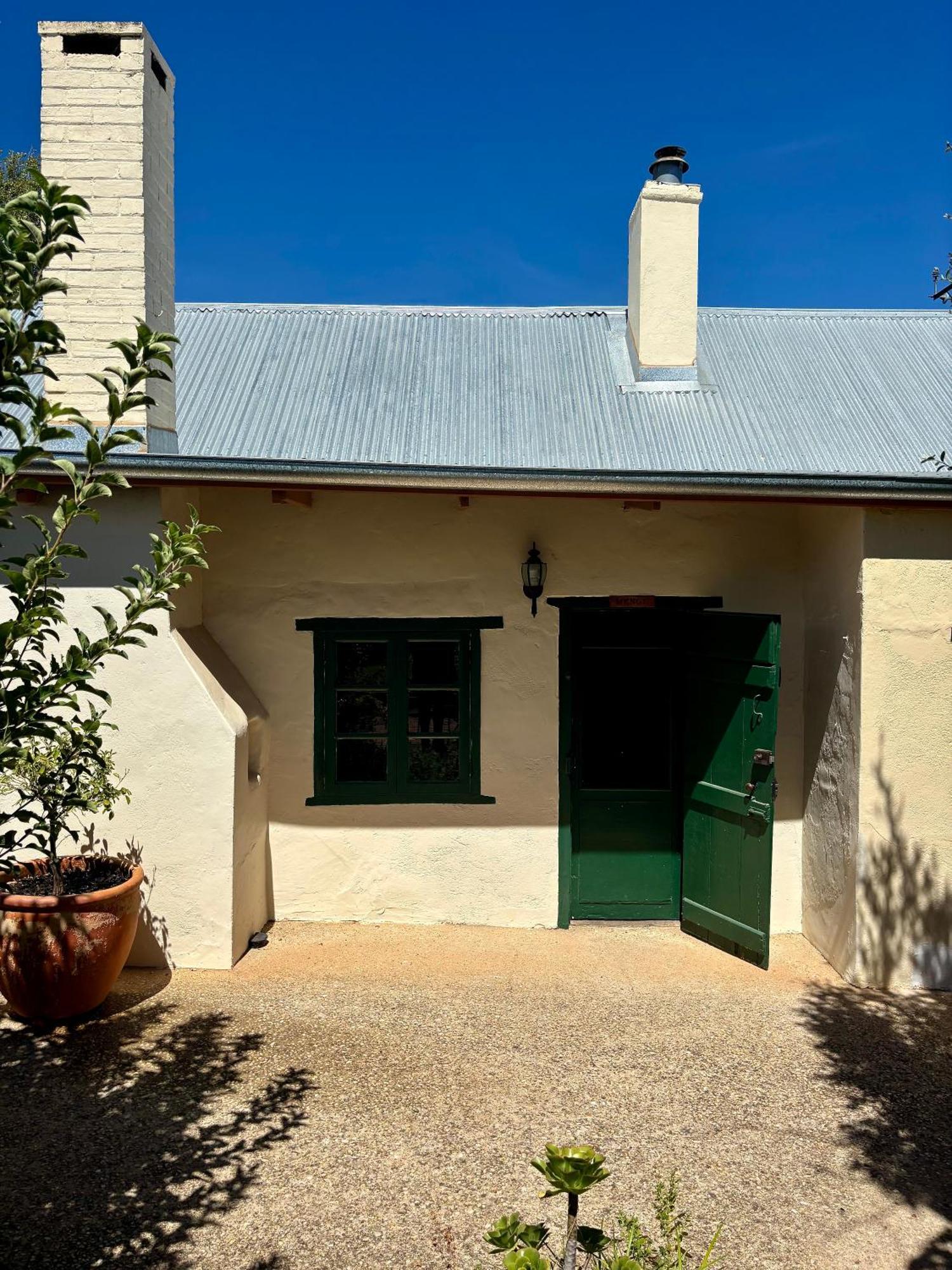Goat Square House - Historic Row Cottages Tanunda Exterior photo